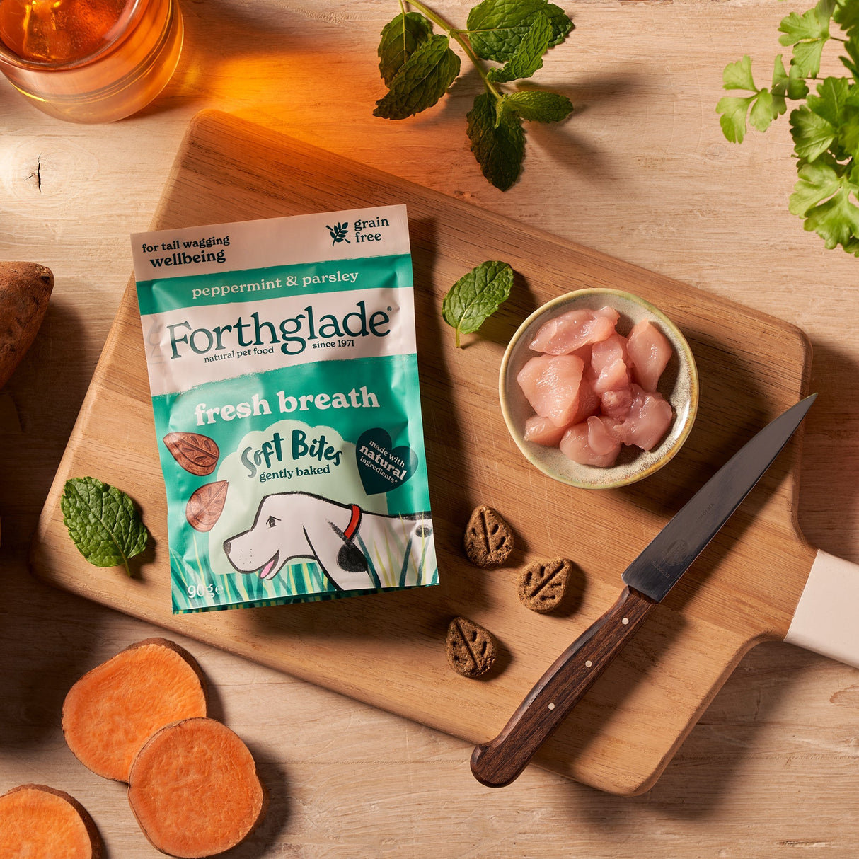 Forthglade Fresh Breath Peppermint & Parsley Dog Treats - 8 x 90g Packs, Forthglade,