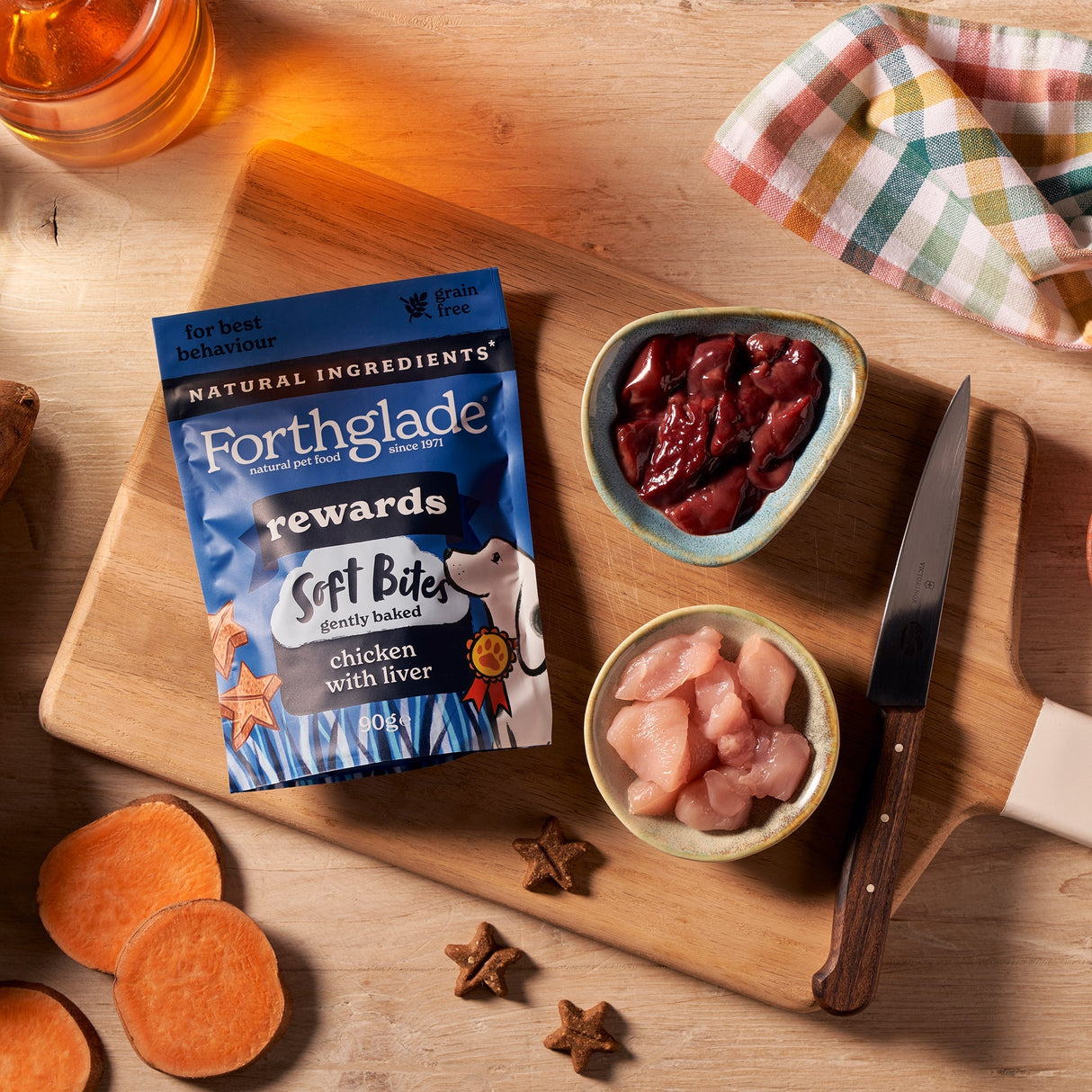 Forthglade Soft Bites Rewards Chicken & Liver Dog Training Treats - 8 x 90g, Forthglade,