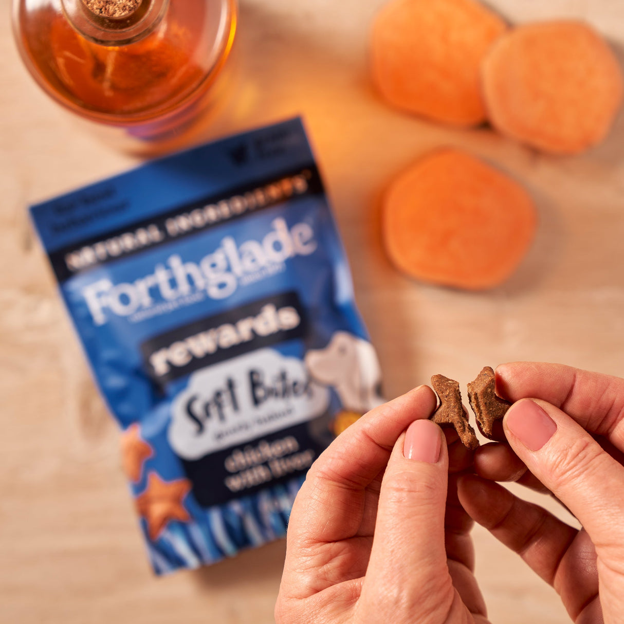 Forthglade Soft Bites Rewards Chicken & Liver Dog Training Treats - 8 x 90g, Forthglade,