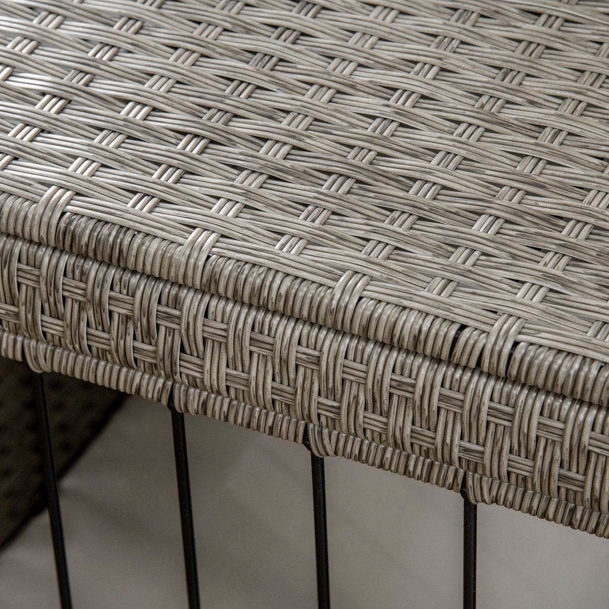 Stylish Wicker Dog Crate for Small Dogs: Lockable Door & Cushion, PawHut,