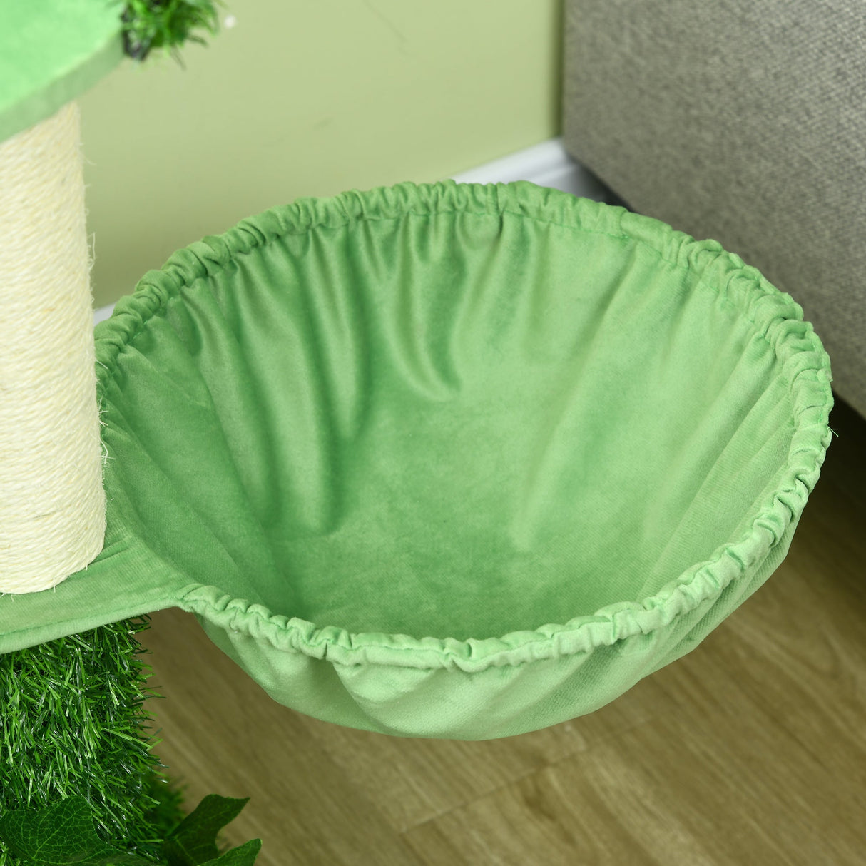 77cm Cat Tree for Indoor Cats with Green Leaves, Scratching Posts, Hammock - Green, PawHut,
