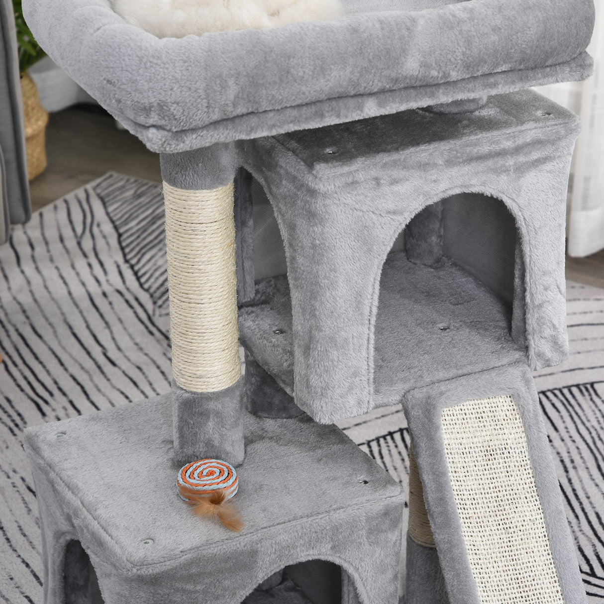 Cat Tree for Indoor Cats Activity Center Kitten Scratching Post Climbing Tower, PawHut, Black