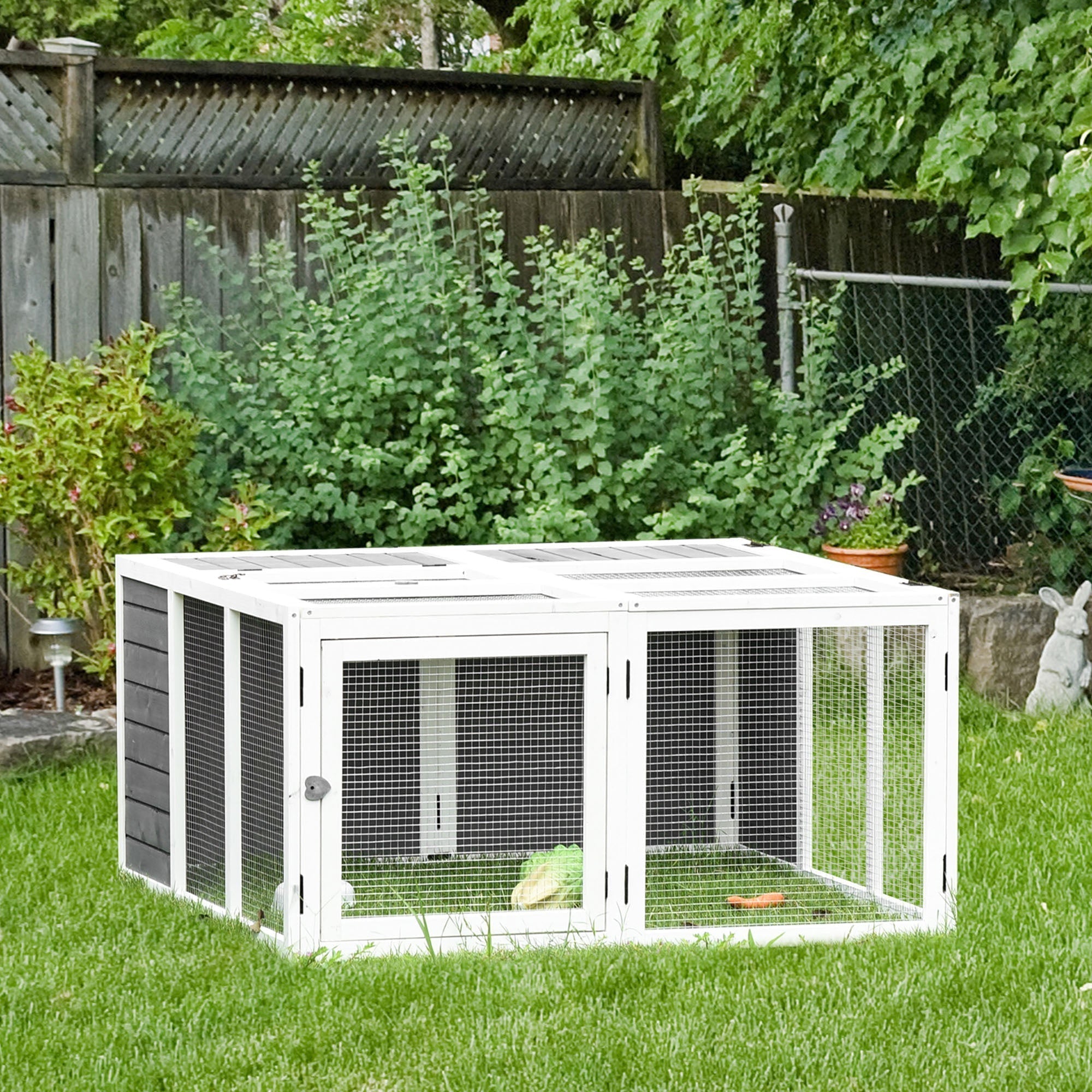 Rabbit Hutch Small Animal Guinea Pig House with Openable Roof Skylight Door, PawHut,