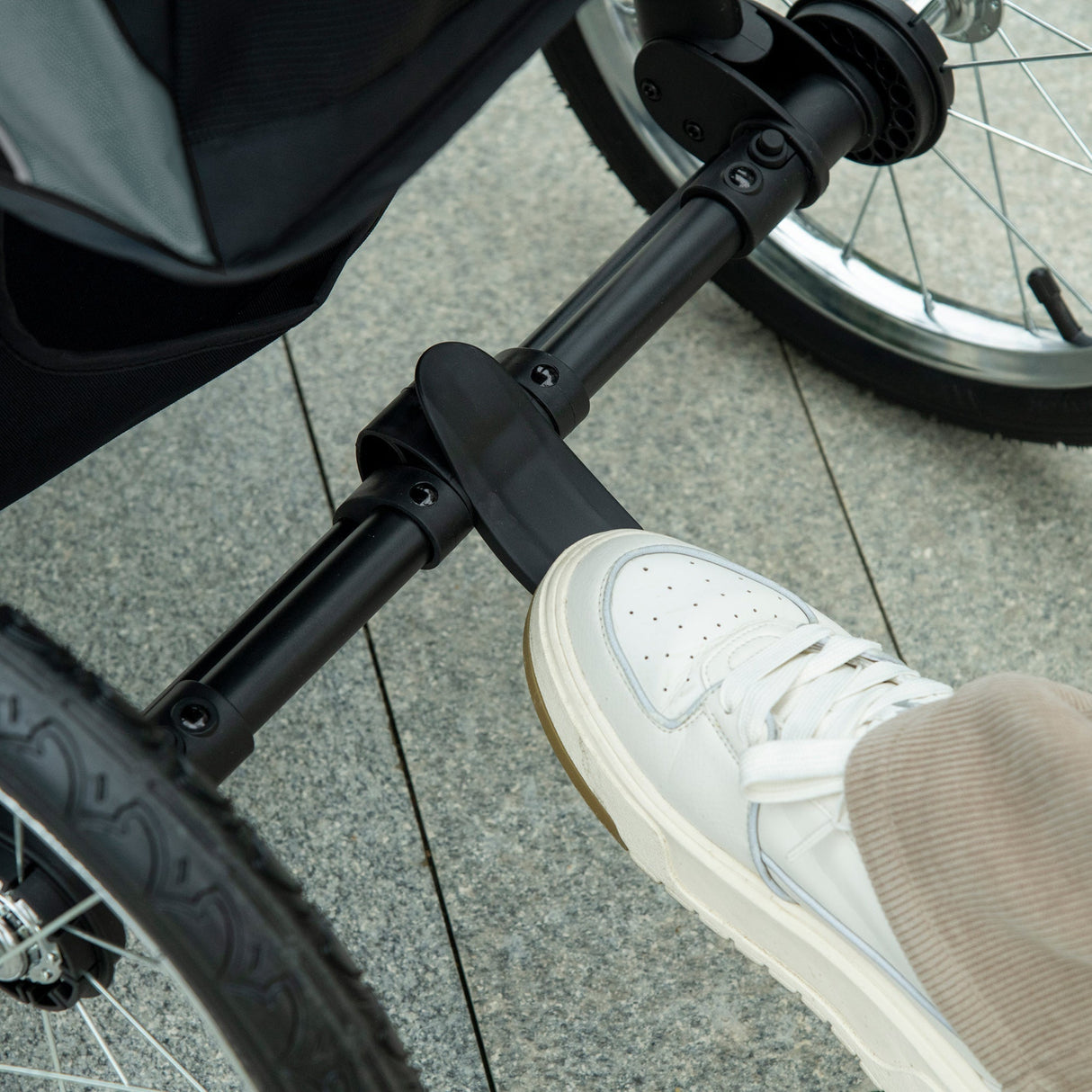 Three - Wheel Foldable Pet Stroller for Small/Medium Dogs, PawHut, Grey