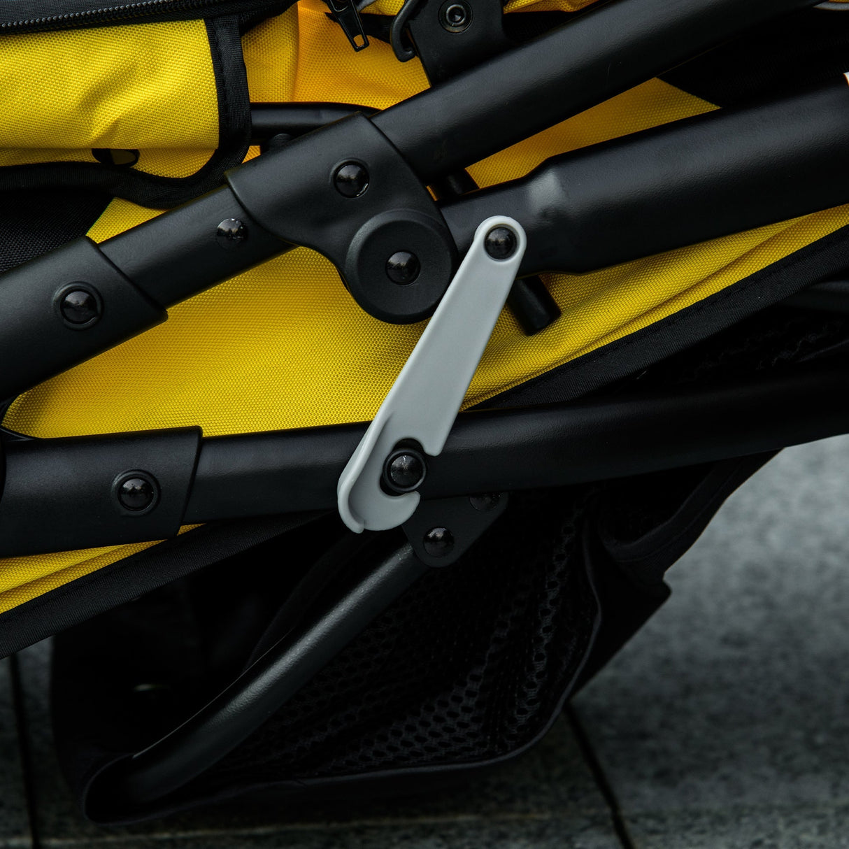 Three - Wheel Foldable Pet Stroller for Small/Medium Dogs, PawHut, Yellow